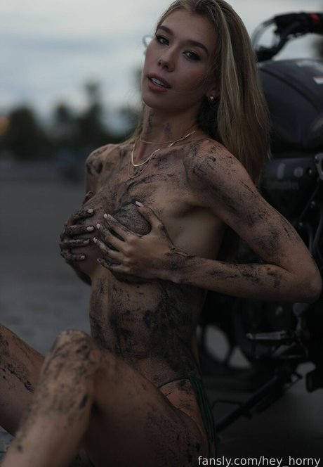 heyhorny-mira-2