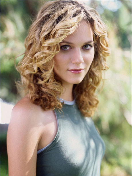 hilarie-burton-2